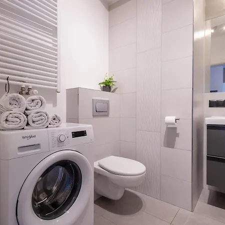 Bema Od Wroclawapartament-pl アパート ヴロツワフ